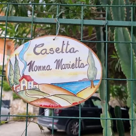 Casetta Nonna Marietta 公寓
